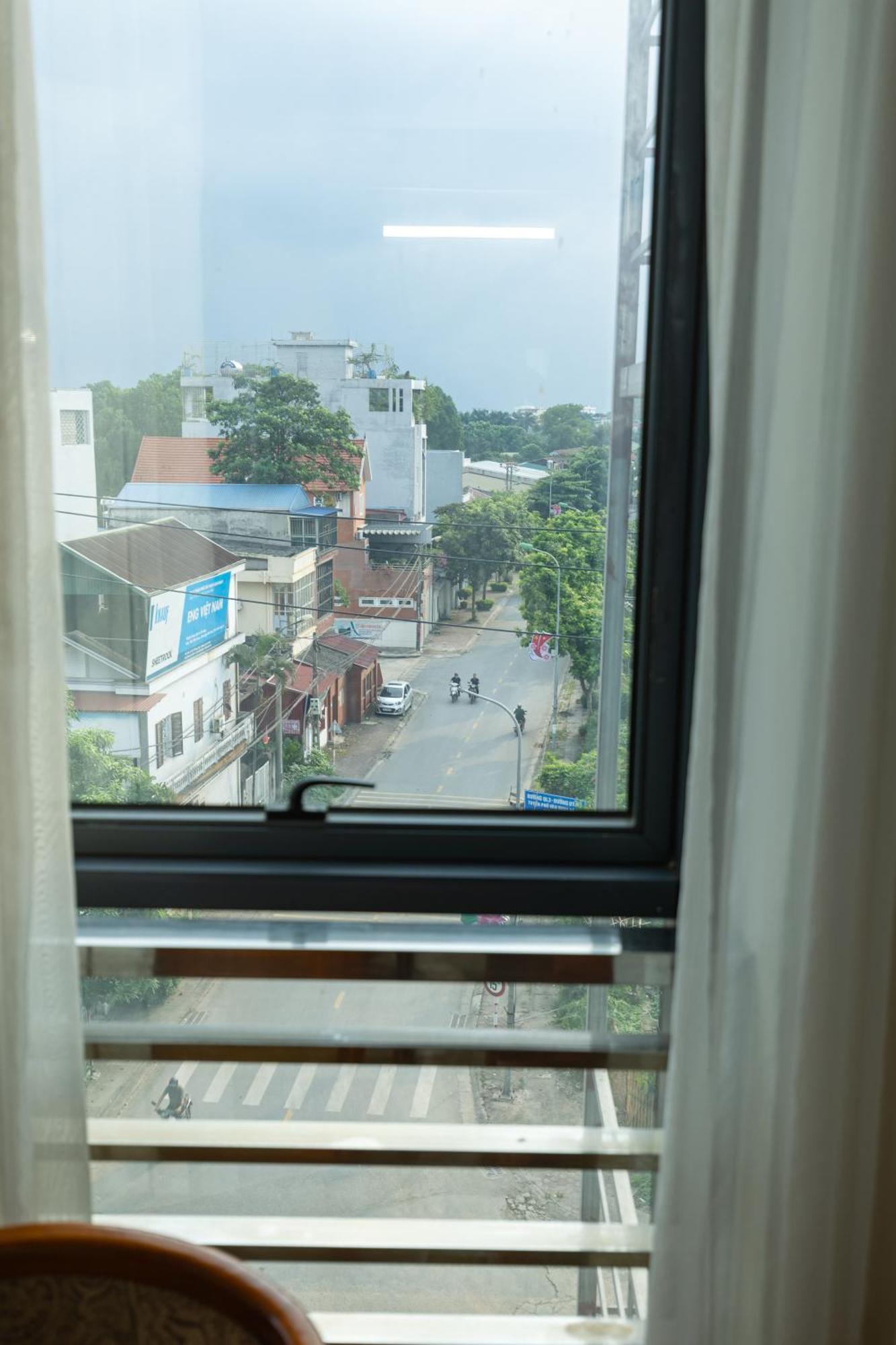 Hoang Gia Hotel Dong Anh Εξωτερικό φωτογραφία